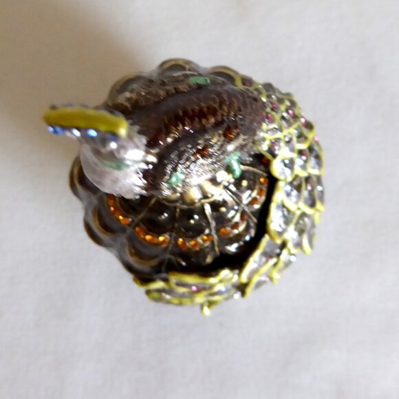 ENAMELED BEJEWELED PEACOCK ON EGG TRINKET BOX (NEW WITHOUT BOX) - Picture 12 of 12